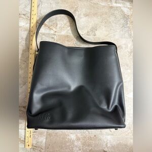 BEIS Classic Black Shoulder Bag